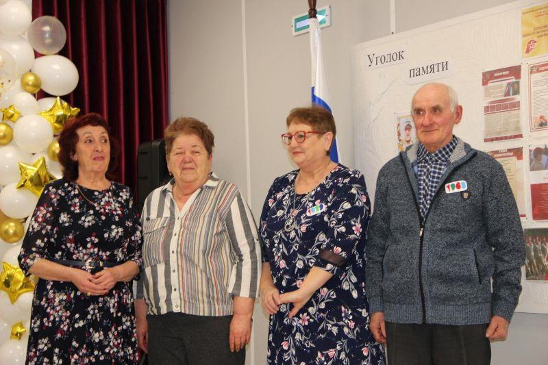 хор "Рассвет".